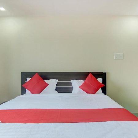 Hotel O Villa 31 Akot 外观 照片