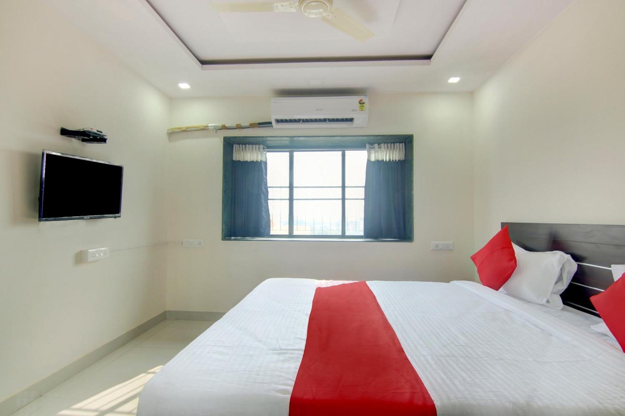 Hotel O Villa 31 Akot 外观 照片