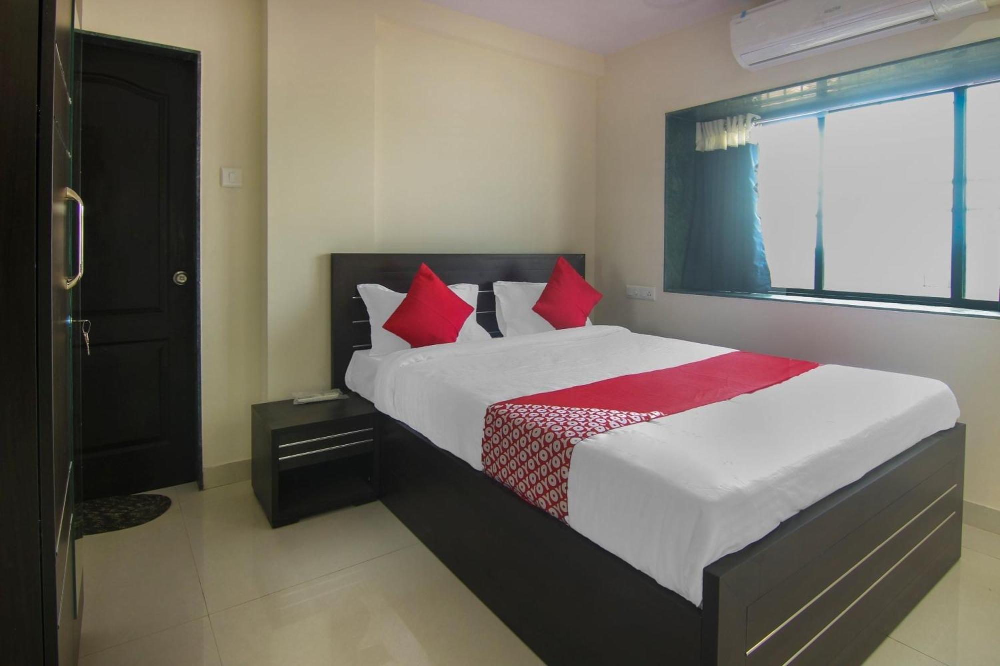 Hotel O Villa 31 Akot 外观 照片