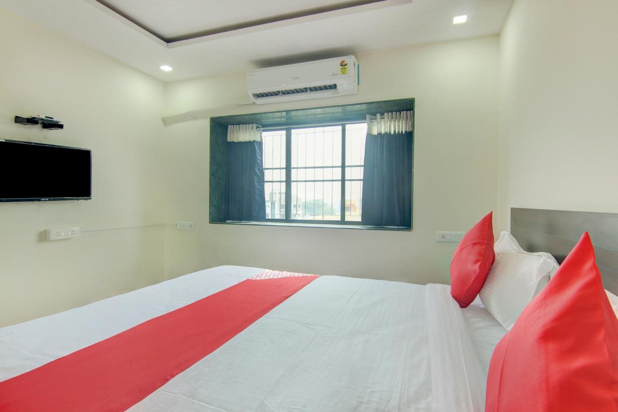 Hotel O Villa 31 Akot 外观 照片